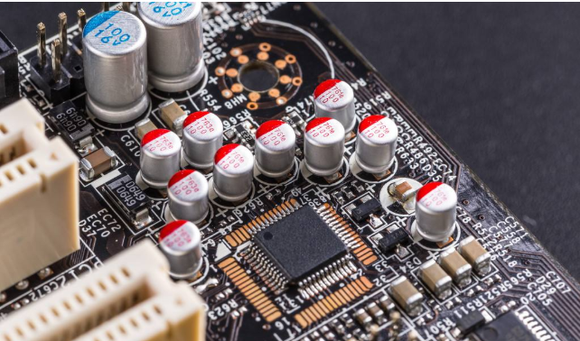 鋁電解電容與鉭電解電容的特性比較 鋁電解電容與鉭電解電容的特性比較